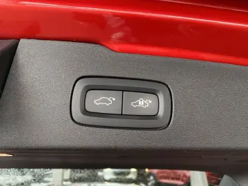 V60 Kombi T8 Twin Engine AWD Pano HUD 360  4xSHZ