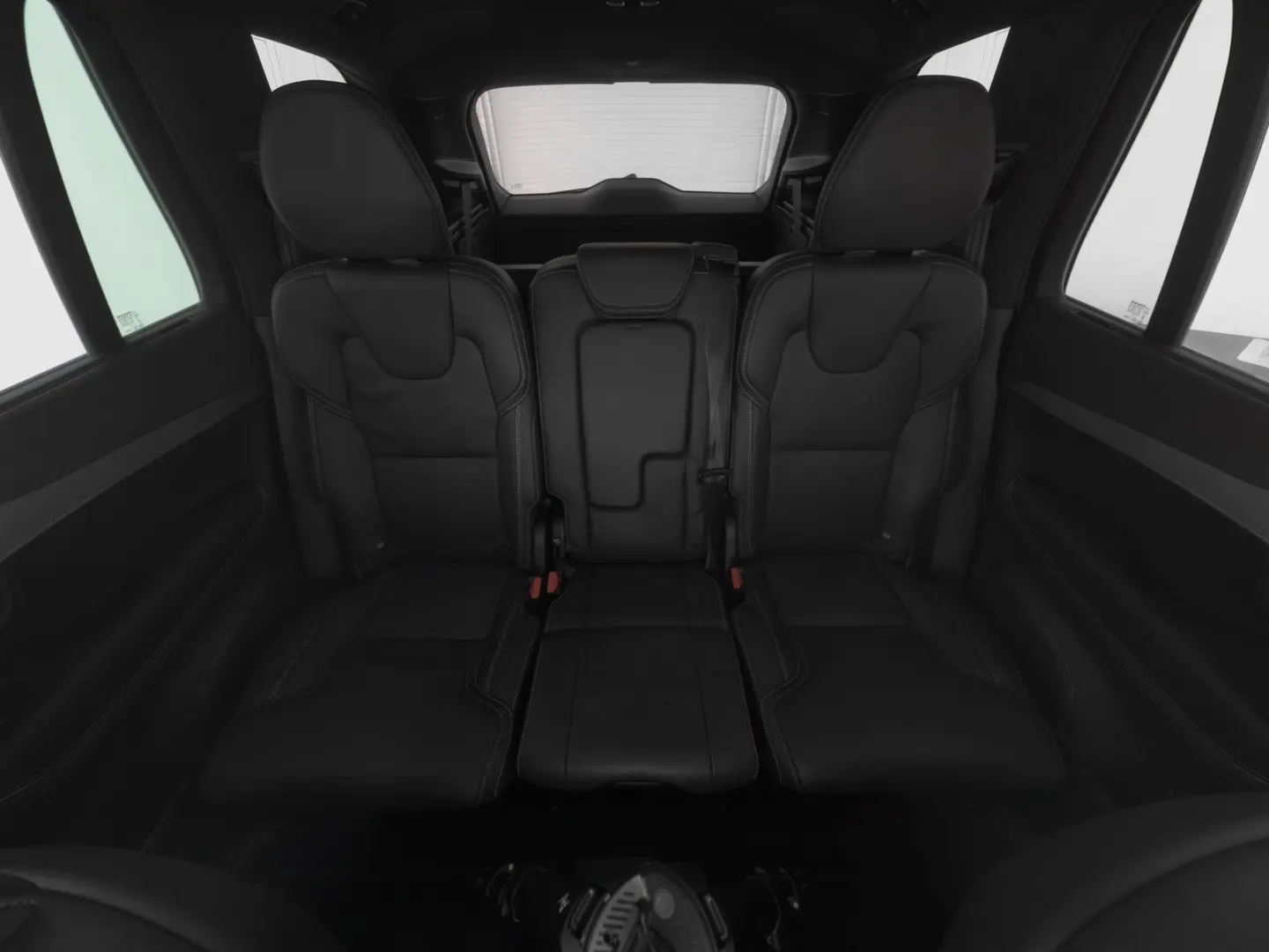 XC90 T8 AWD Ultra Dark 22  LUFTFAHRWERK 360 -CAM
