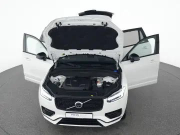 XC90 T8 AWD Ultra Dark 22  LUFTFAHRWERK 360 -CAM