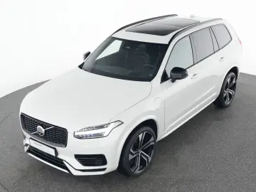 XC90 T8 AWD Ultra Dark 22  LUFTFAHRWERK 360 -CAM