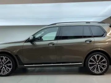 X7 xDrive40i M-Sport