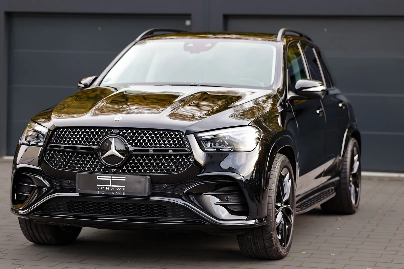 AMG HUD AHK 360 BUR Multibeam Pano Airmatic Face