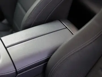 AMG HUD AHK 360 BUR Multibeam Pano Airmatic Face