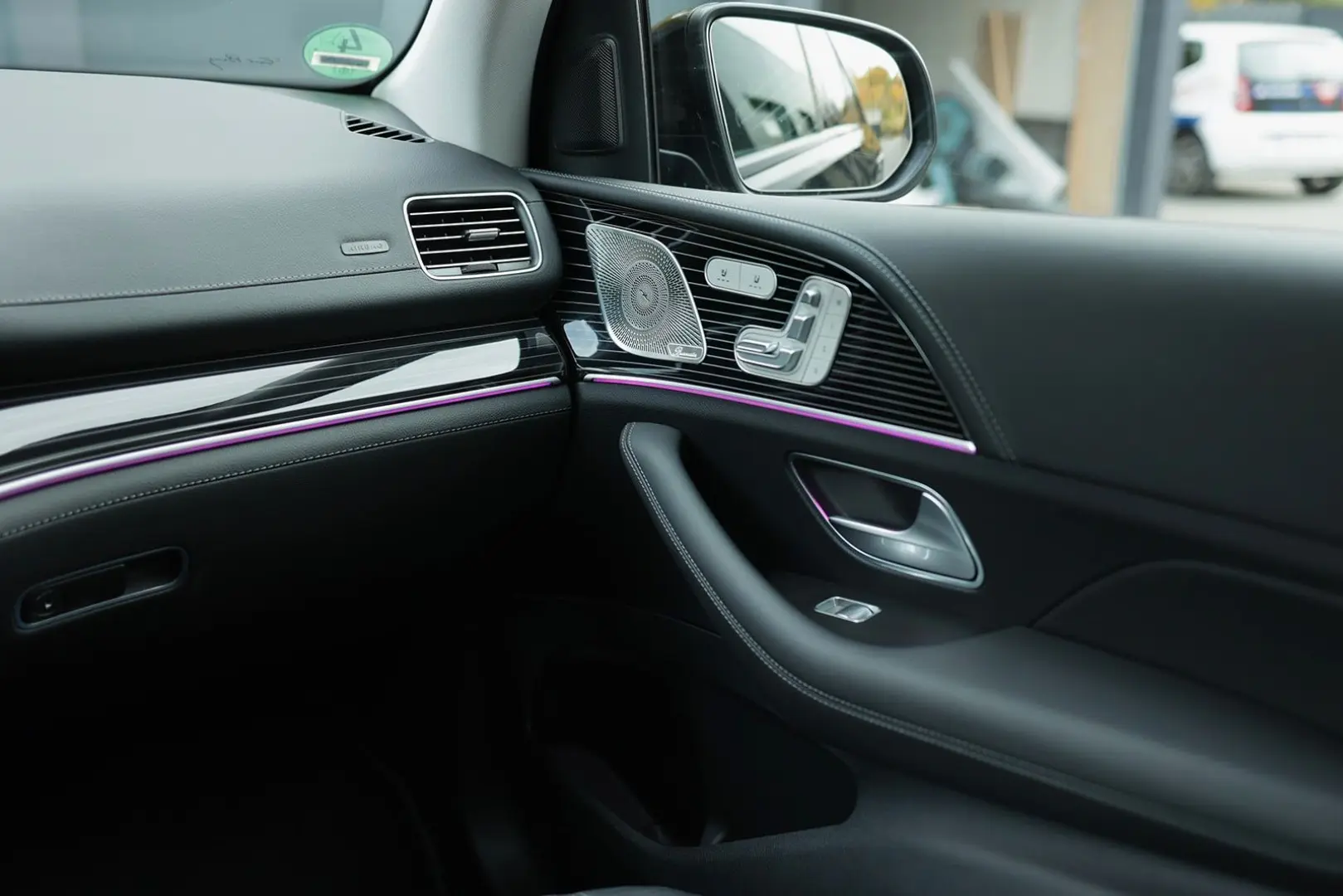 AMG HUD AHK 360 BUR Multibeam Pano Airmatic Face