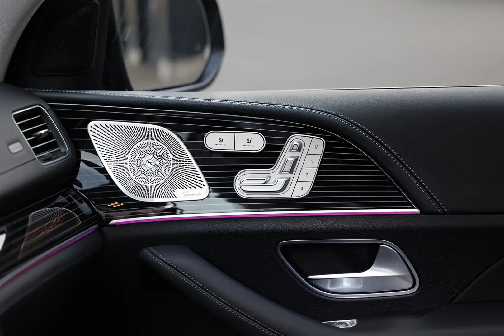 AMG HUD AHK 360 BUR Multibeam Pano Airmatic Face