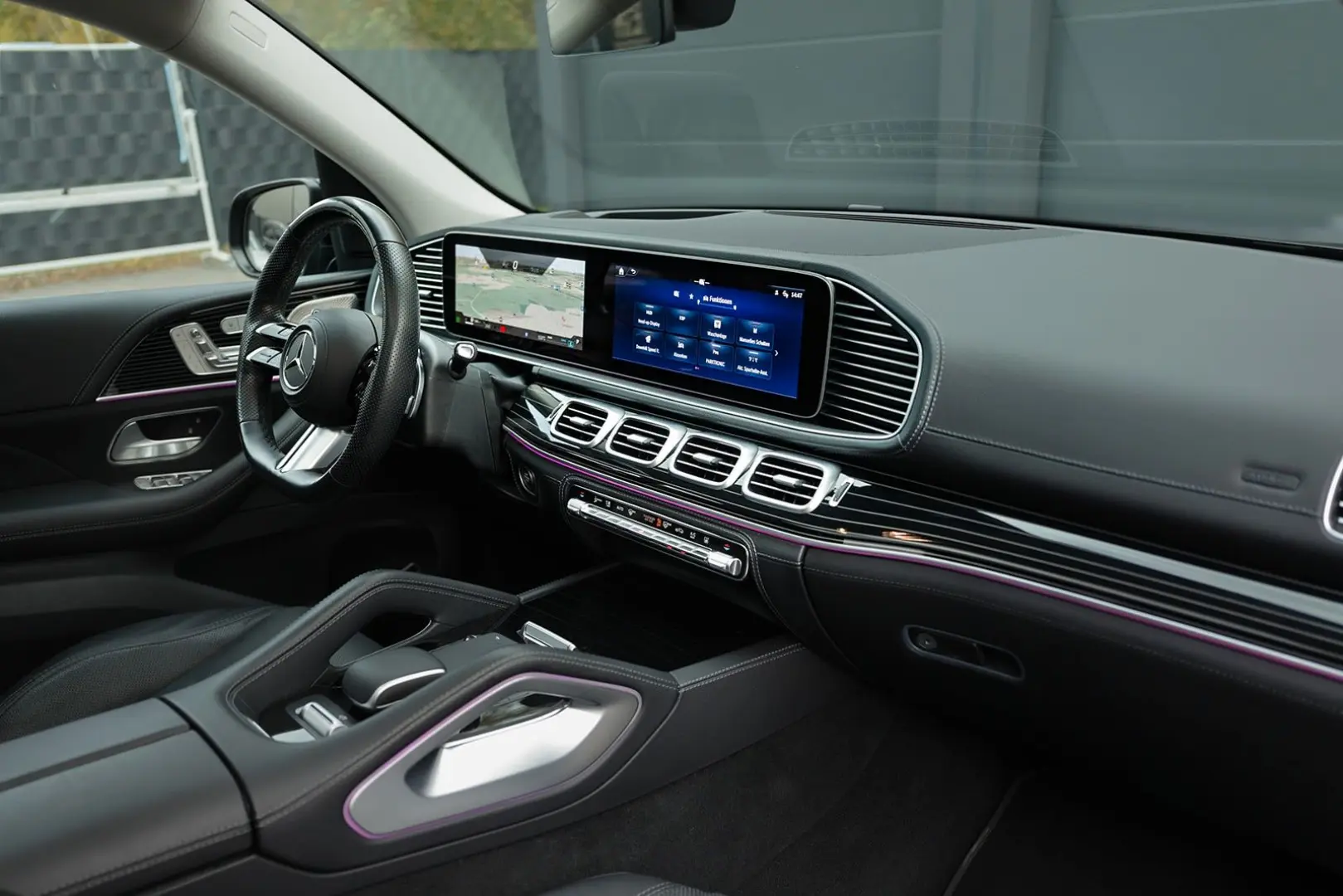 AMG HUD AHK 360 BUR Multibeam Pano Airmatic Face