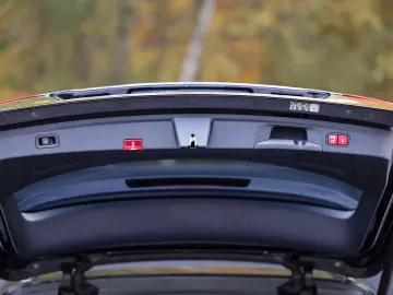 AMG HUD AHK 360 BUR Multibeam Pano Airmatic Face