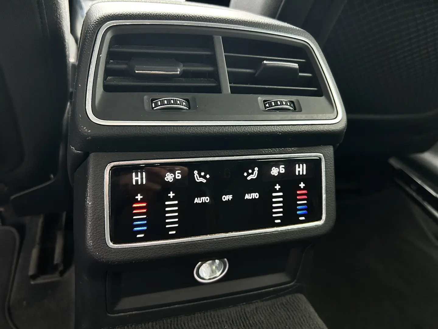 Audi A6 Avant 2.0 40 TDI quattro S tronic Sport