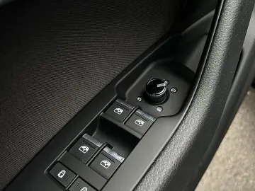 Audi A6 Avant 2.0 40 TDI quattro S tronic Sport