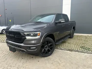 Laramie 3.0D 4X4 PANO AHK Night Edition 22Zoll