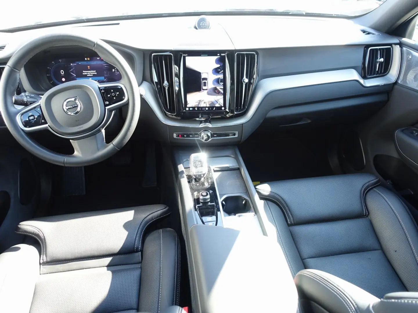 XC60 Black Edition Plus  T8 AWD HeadUP B&W FourC