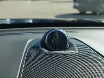 XC60 Black Edition Plus  T8 AWD HeadUP B&W FourC