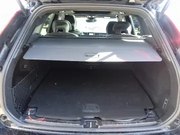 XC60 Black Edition Plus  T8 AWD HeadUP B&W FourC