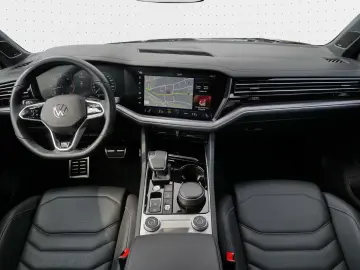 Touareg R-Line 3.0 TDI Stand Air Dynaudio 21Z