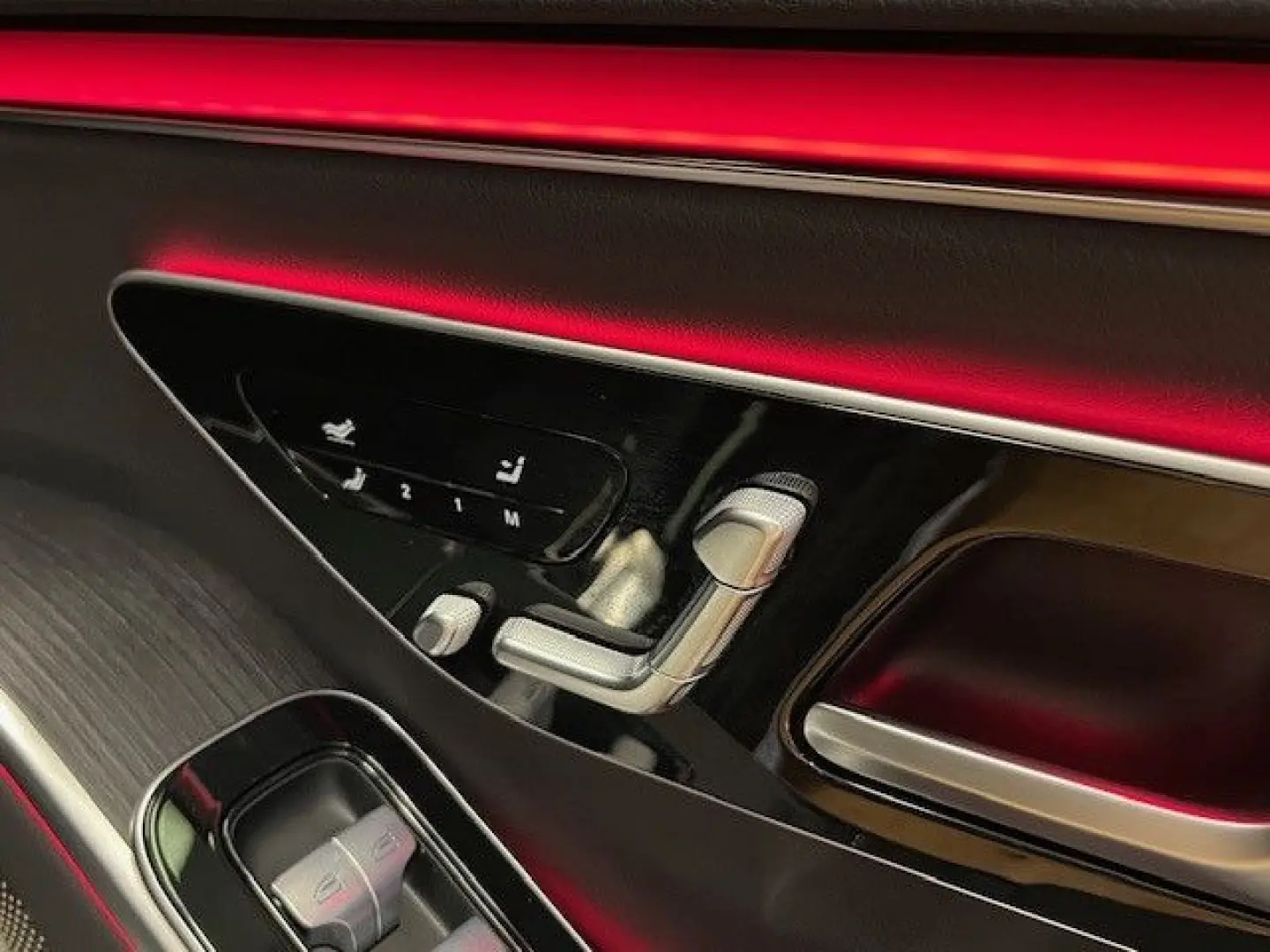 S 580e lang long AMG-Line Sound Pano Chauffeur