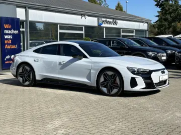 RS e-tron GT quattro Carbon Keramik 360 Laser Bl