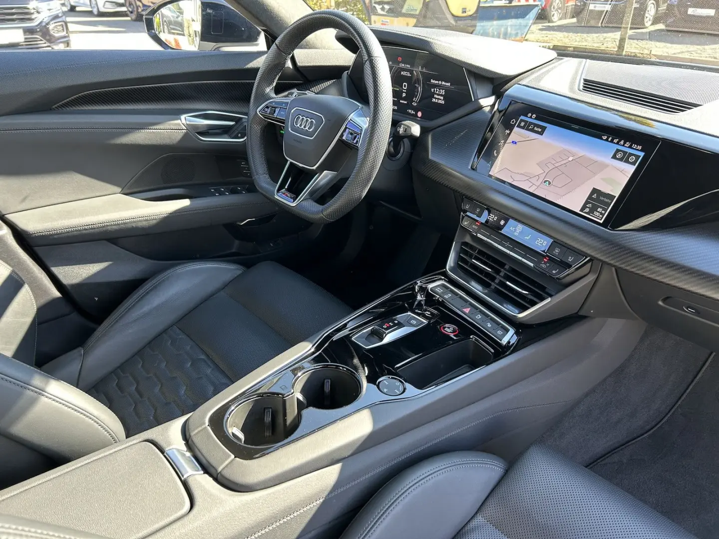 RS e-tron GT quattro Carbon Keramik 360 Laser Bl