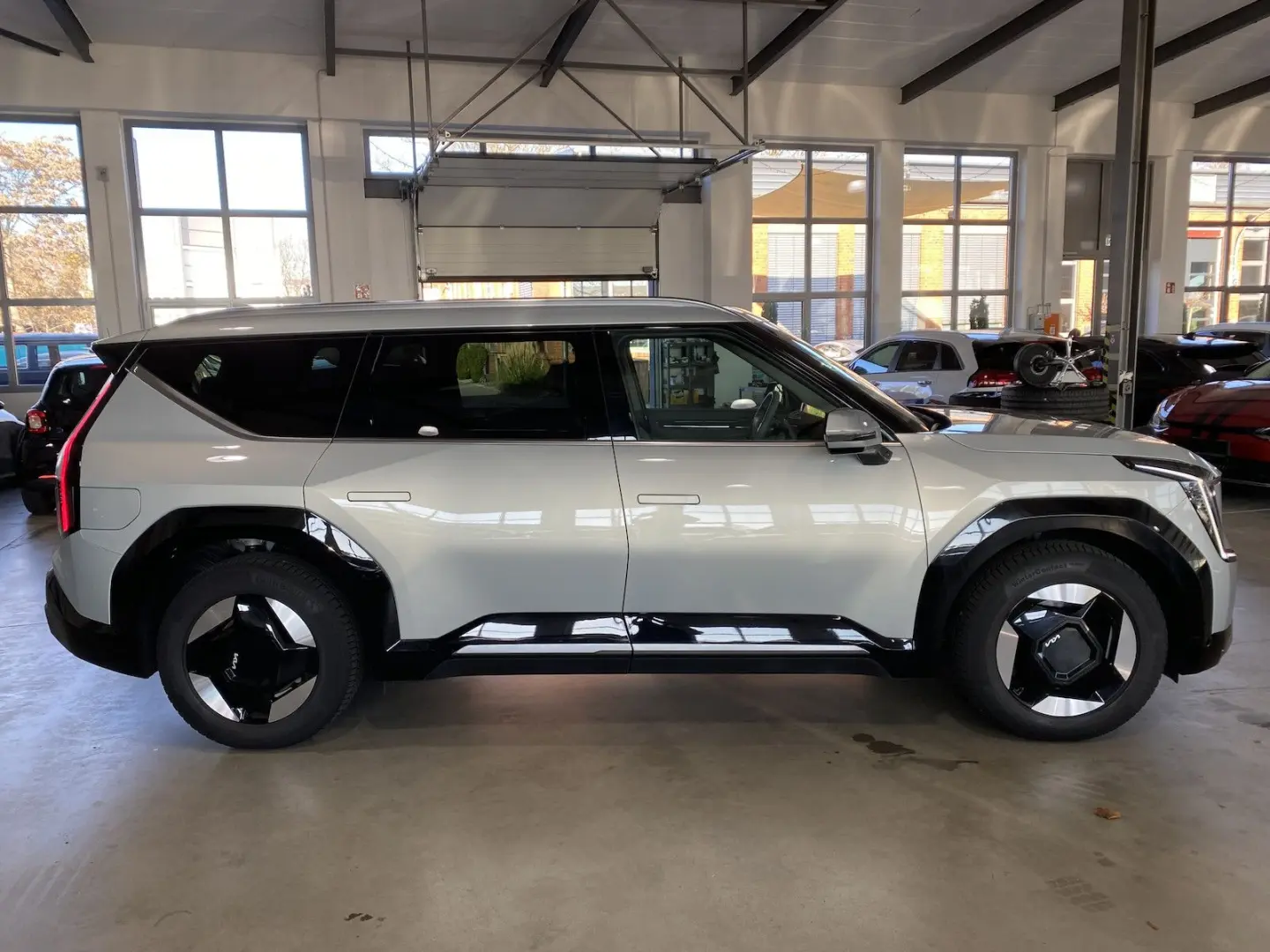 EV9 Earth AWD 7-Si. ACC Si.Lüft. Wärmepumpe