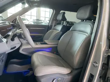 EV9 Earth AWD 7-Si. ACC Si.Lüft. Wärmepumpe