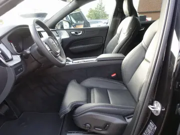 XC60 Black Edition Ultra T8 AWD Massage B&W AHK