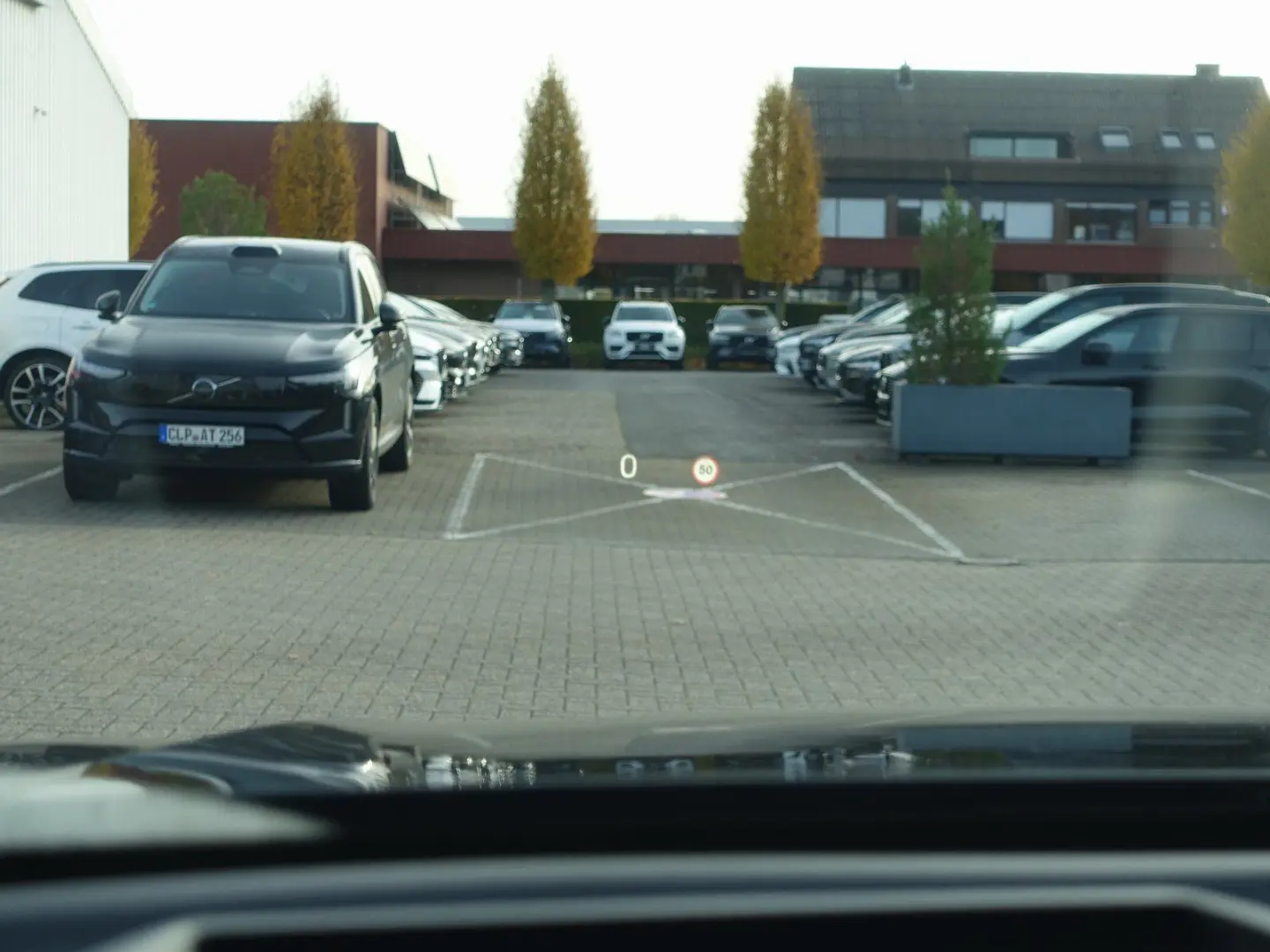 XC60 Black Edition Ultra T8 AWD Massage B&W AHK