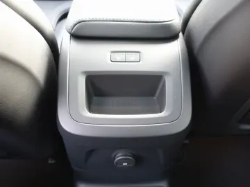 XC60 Black Edition Ultra T8 AWD Massage B&W AHK