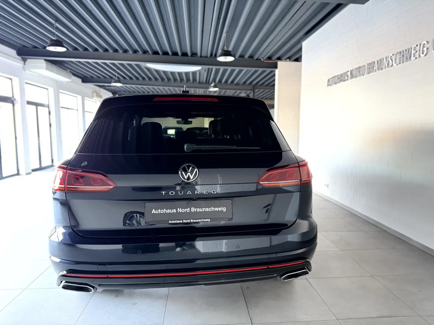 Touareg 3.0TDI 4Motion R Line BlackStyle Pano IQ