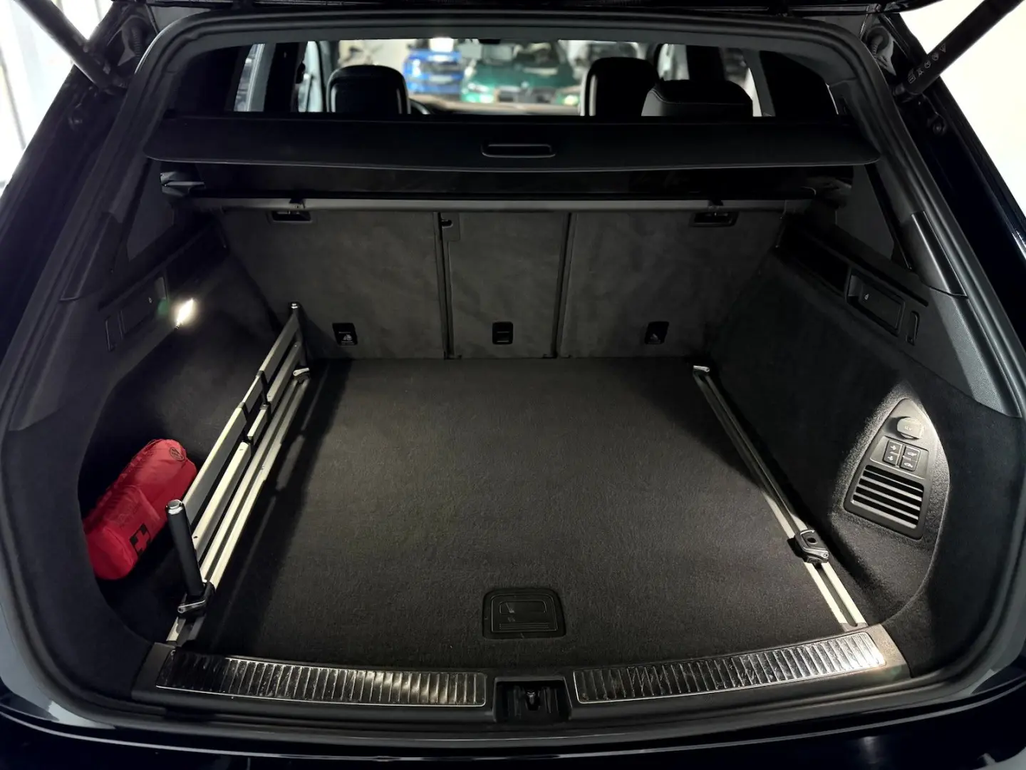 Touareg 3.0TDI 4Motion R Line BlackStyle Pano IQ