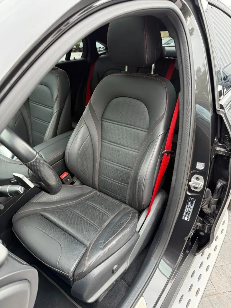 GLC 400d COUPE 4MATIC 8FACH HUD PANO