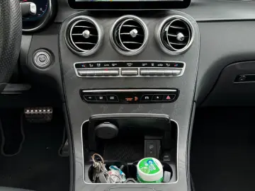 GLC 400d COUPE 4MATIC 8FACH HUD PANO