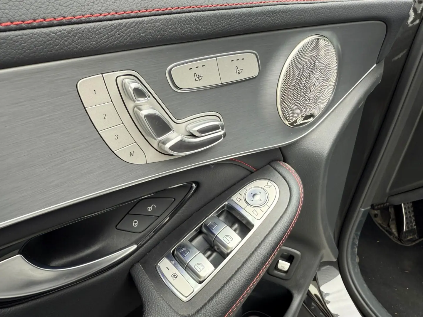 GLC 400d COUPE 4MATIC 8FACH HUD PANO