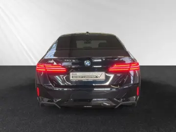 i5 xDrive40 M Sport AHK Bowers&Wilkins PA-Plus