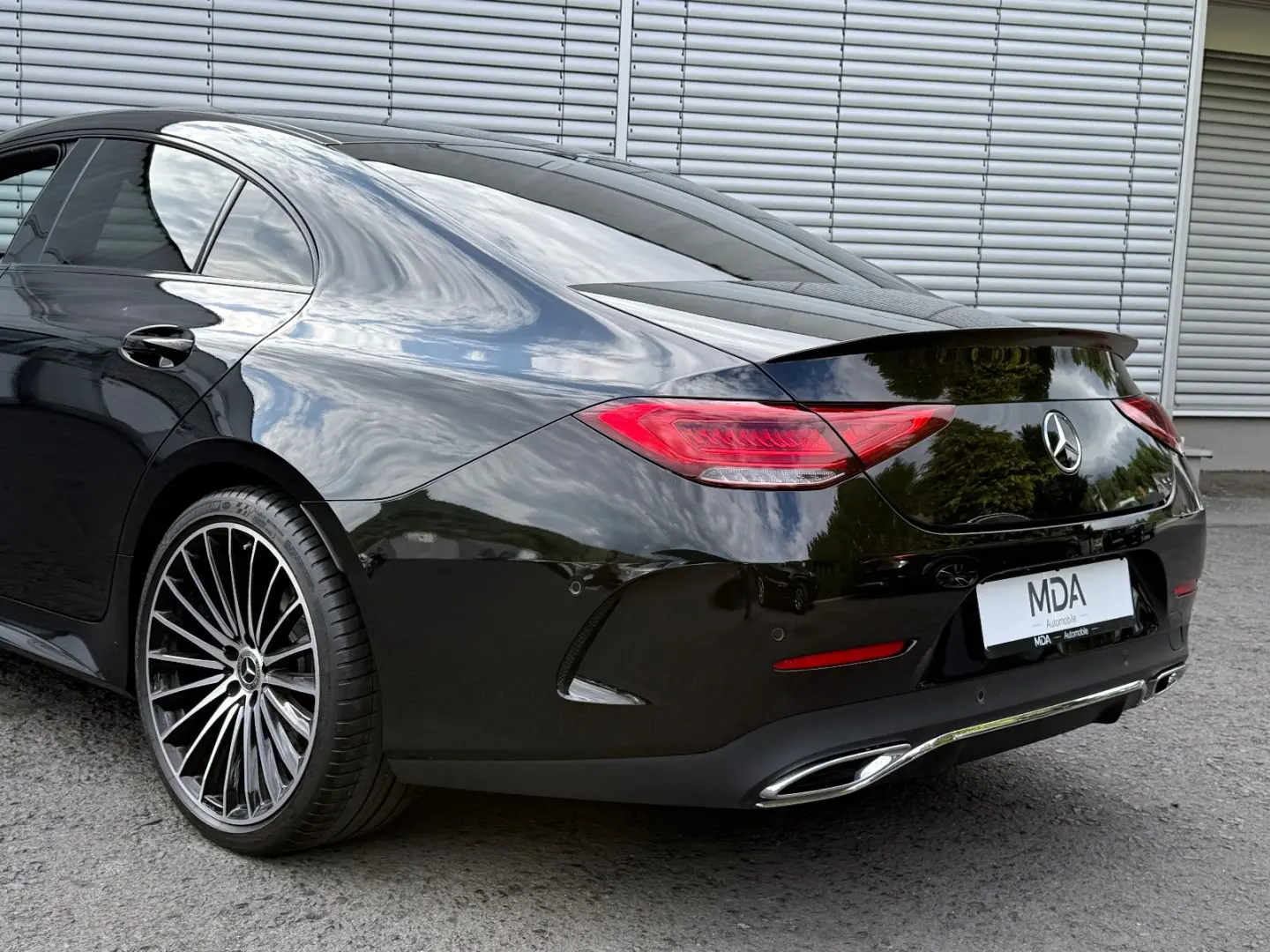 CLS 220d AMG-LINE NIGHT GARANTIE 20-ZOLL LED 1HD