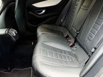 CLS 220d AMG-LINE NIGHT GARANTIE 20-ZOLL LED 1HD