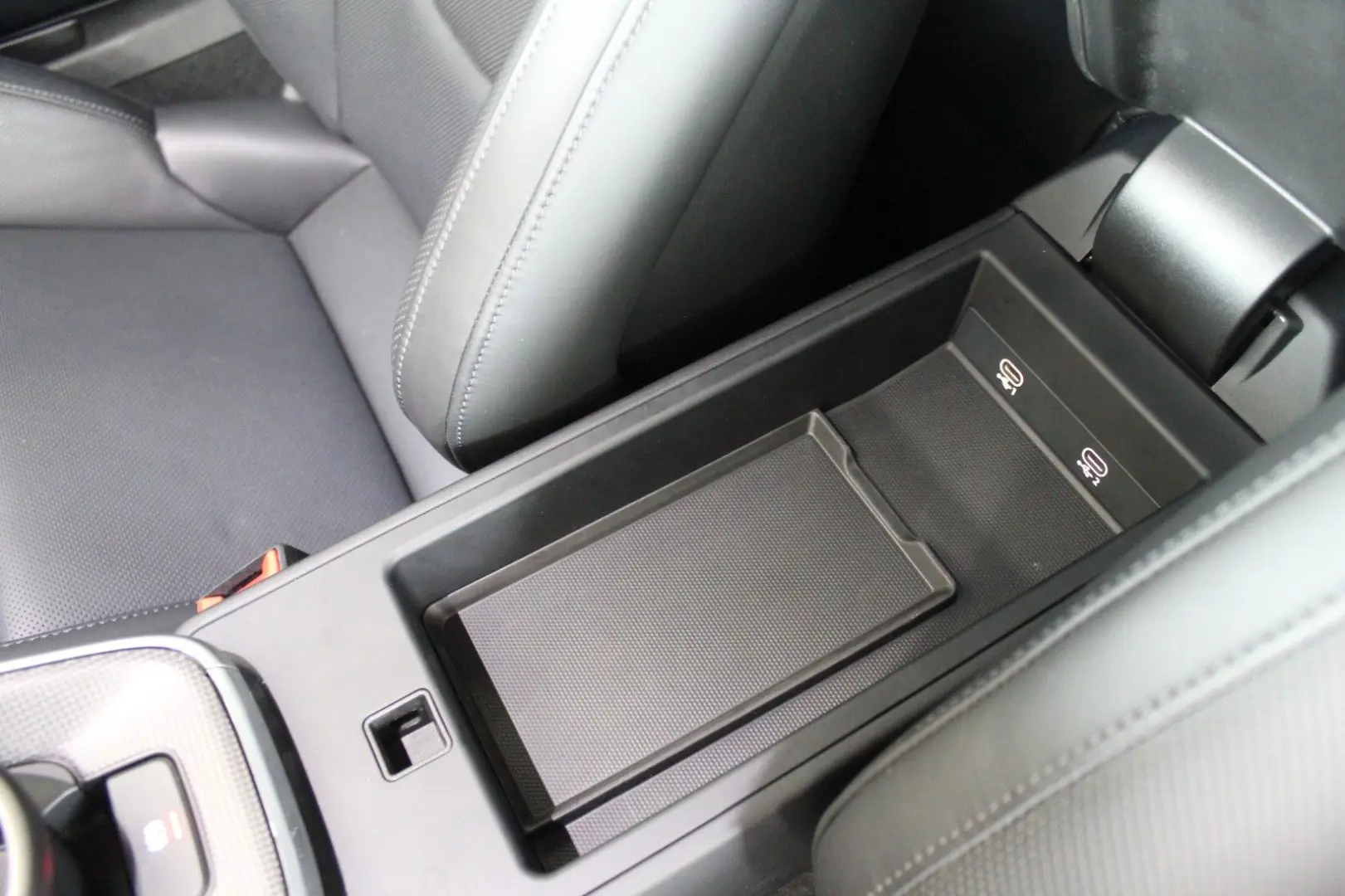 911 Turbo S SportDesign Lift G-Dach Burmester