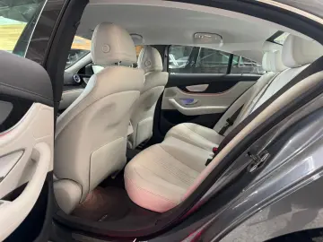 CLS 300d 4Matic AMG Burm Multibeam