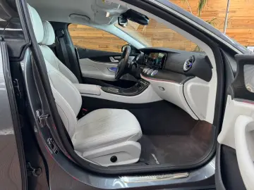 CLS 300d 4Matic AMG Burm Multibeam