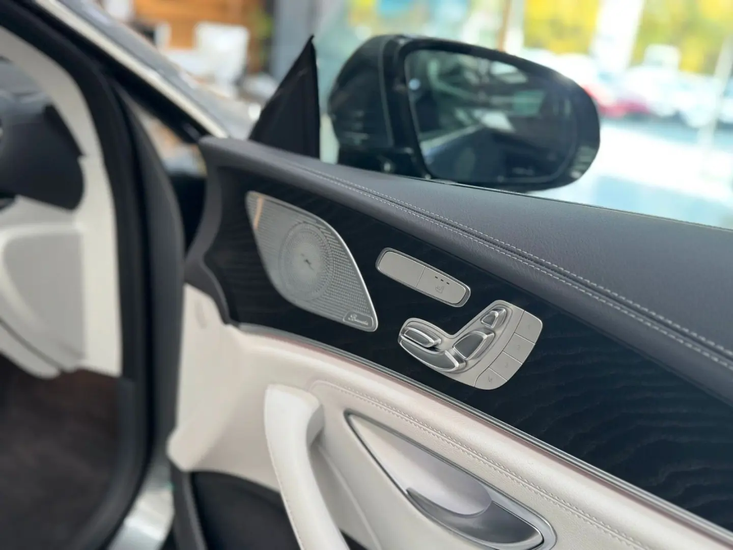 CLS 300d 4Matic AMG Burm Multibeam