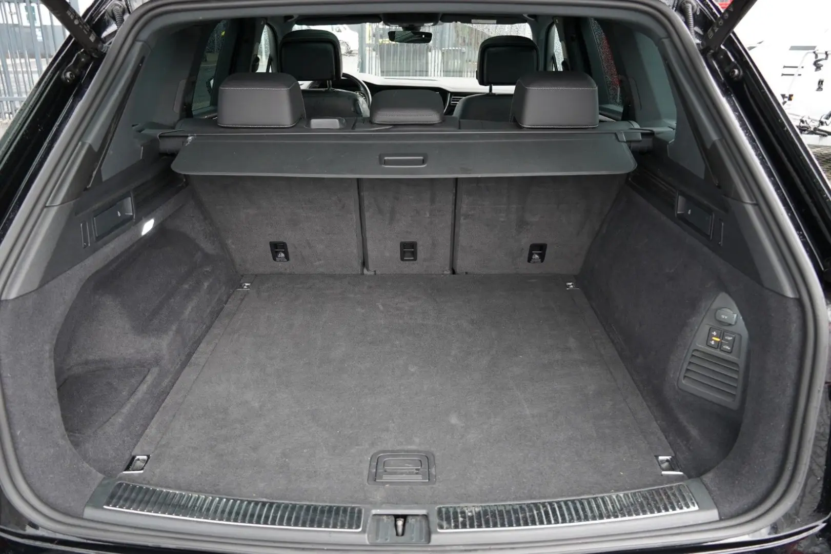 Touareg R-Line 3.0 TDI 4Motion  VOLLAUSSTATTUNG