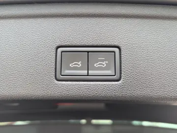 Touareg R-Line 3.0 TDI 22Z Stand HuD Air Massage