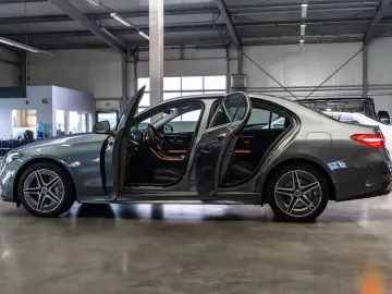 C 300 de AMG Premium   Pano   Digital Light