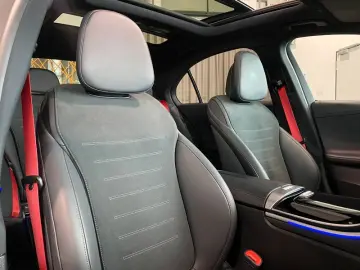 C 300e AMG MBUX DigiLight Carbon Memory DTR 360