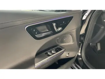 C 220 AMG Navi Pano LED 360  Night-Paket Keyless