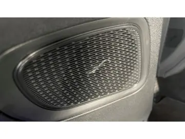 C 220 AMG Navi Pano LED 360  Night-Paket Keyless