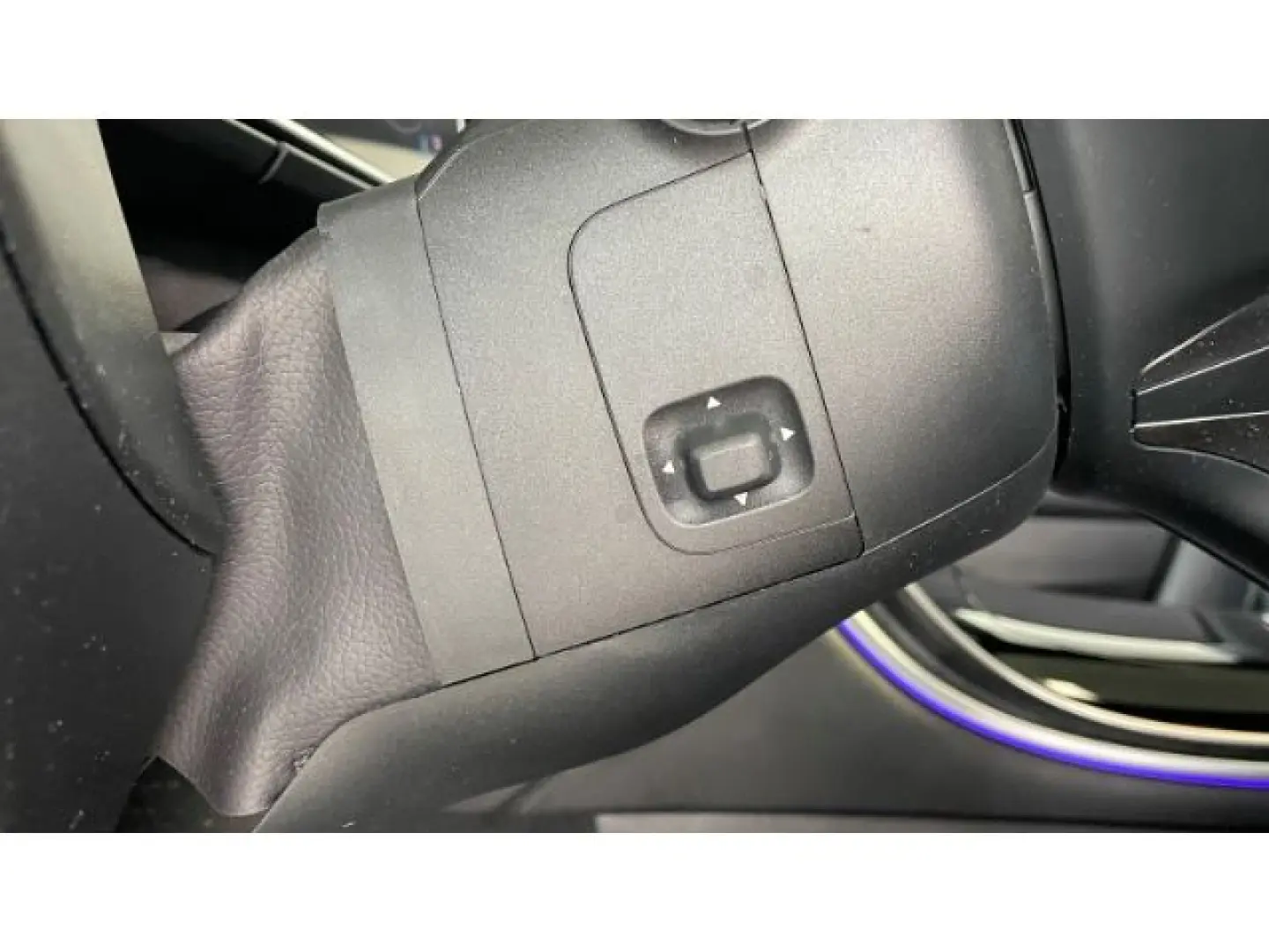 C 220 AMG Navi Pano LED 360  Night-Paket Keyless