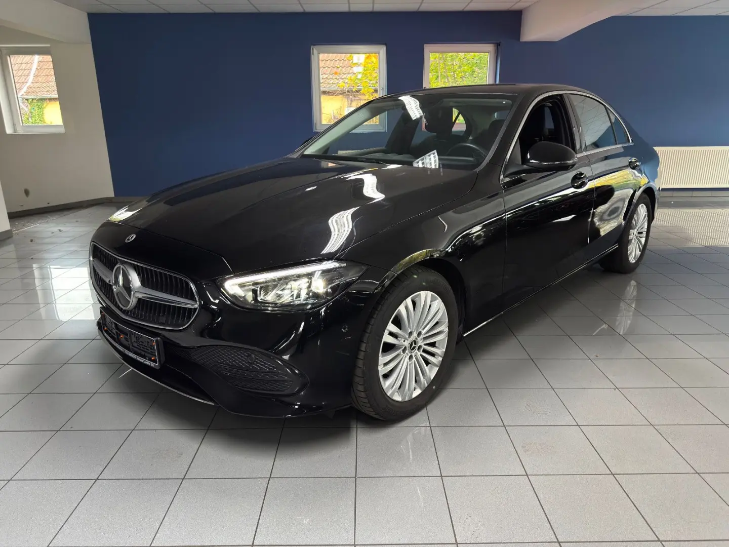 C 180 AVANTGARDE 360 CAM Memory CarPlay