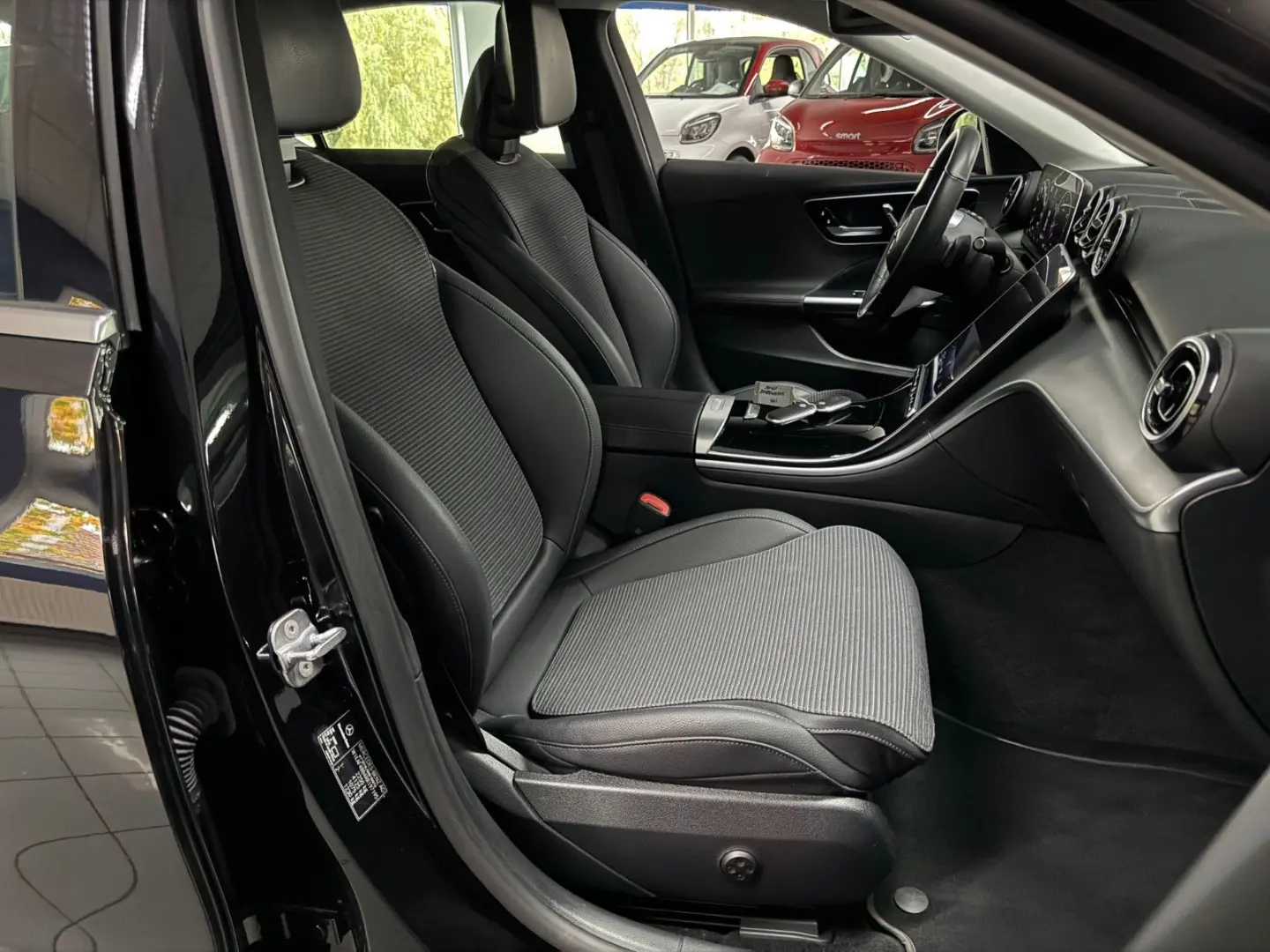 C 180 AVANTGARDE 360 CAM Memory CarPlay