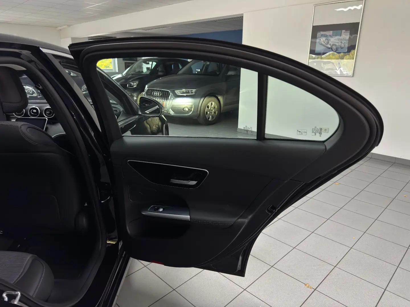 C 180 AVANTGARDE 360 CAM Memory CarPlay