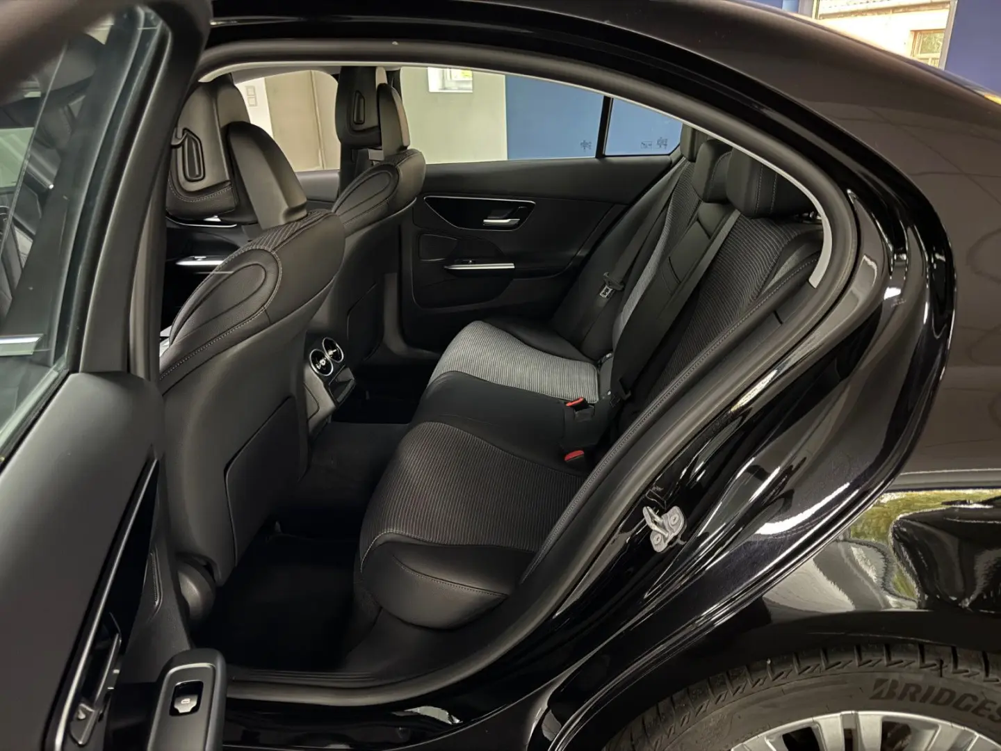 C 180 AVANTGARDE 360 CAM Memory CarPlay