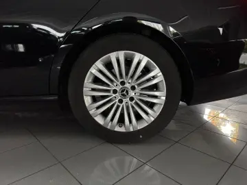 C 180 AVANTGARDE 360 CAM Memory CarPlay